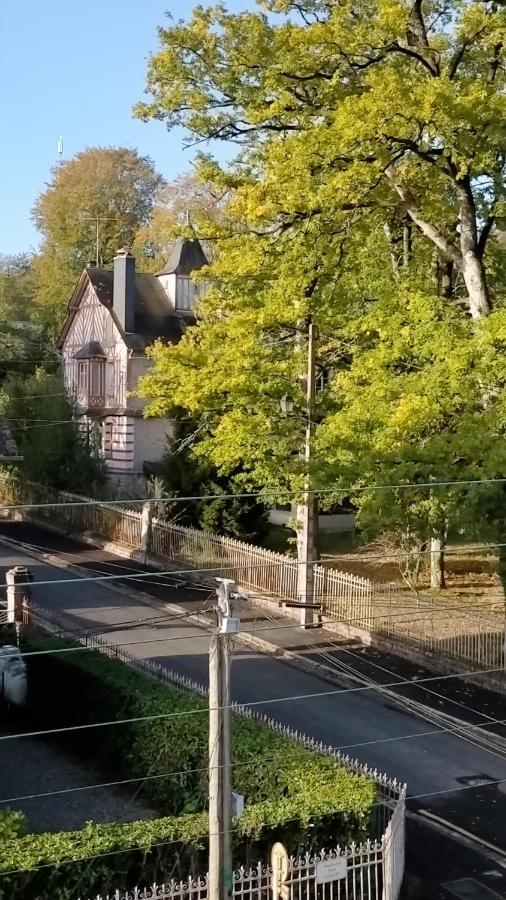 Charmant Studio A Bagnoles De L'Orne Bagnoles de l'Orne Normandie エクステリア 写真